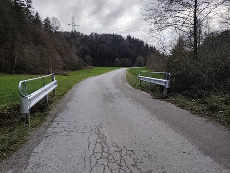 Ograja Cirnik